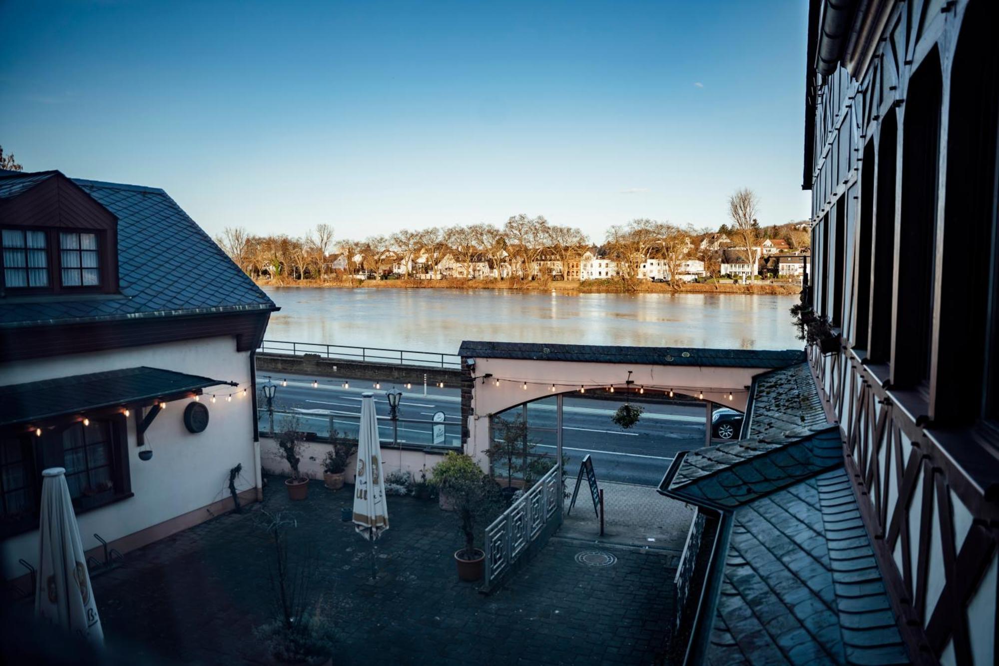 Hotel Guelser Weinstube Koblencja Zewnętrze zdjęcie