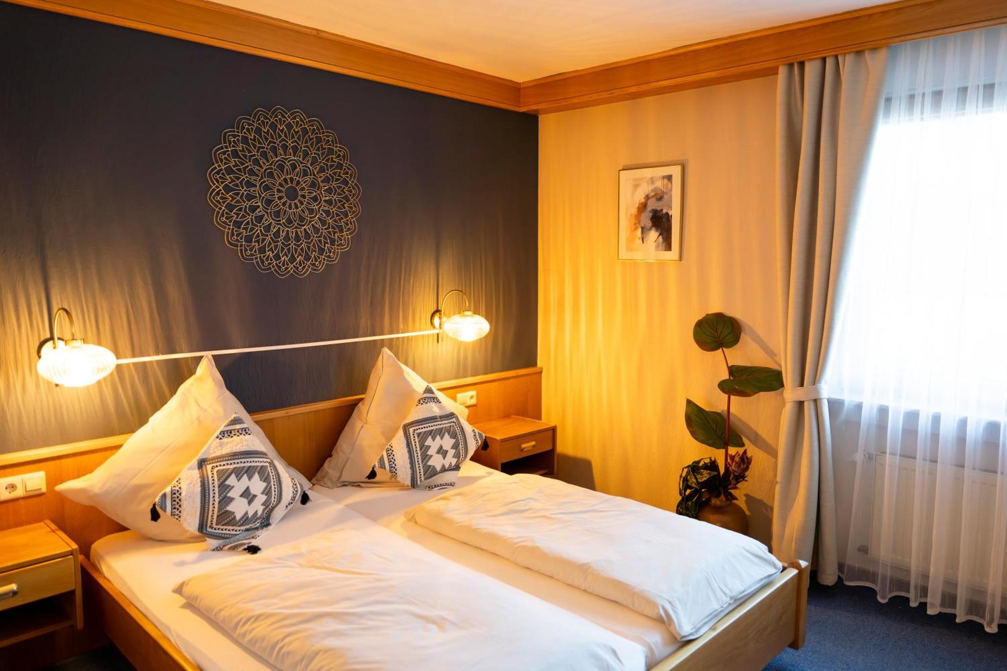 Hotel Guelser Weinstube Koblencja Zewnętrze zdjęcie
