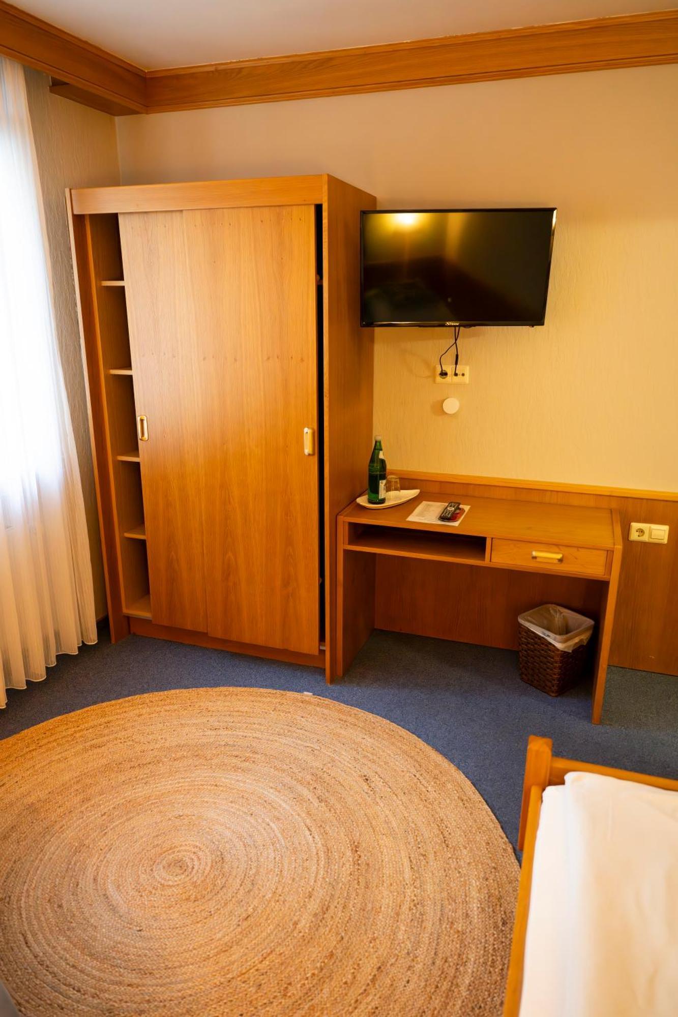 Hotel Guelser Weinstube Koblencja Zewnętrze zdjęcie