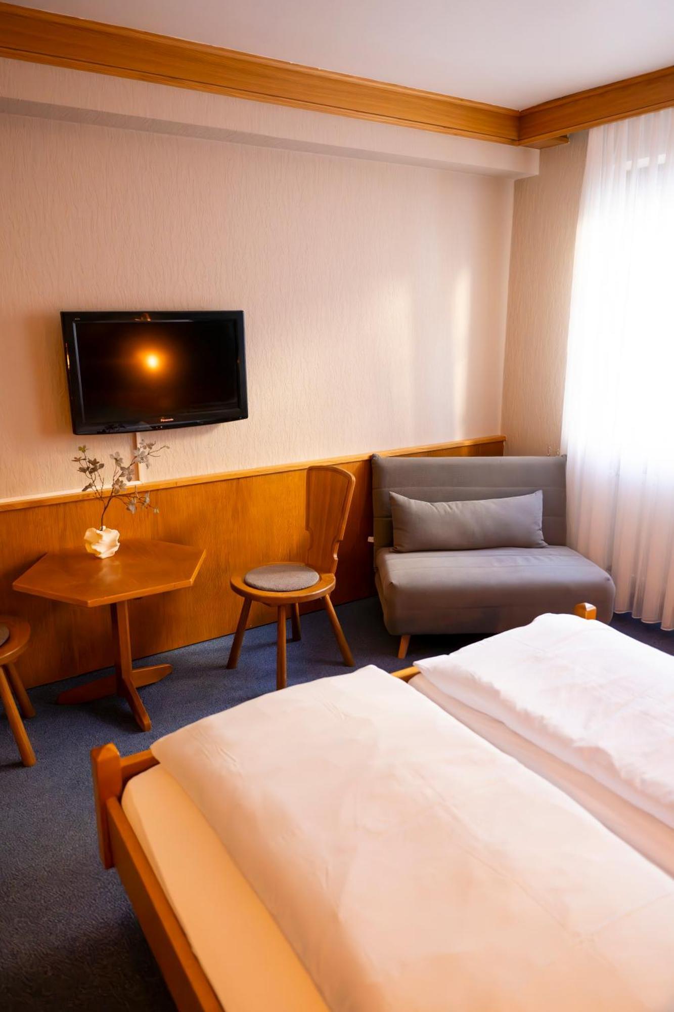 Hotel Guelser Weinstube Koblencja Zewnętrze zdjęcie