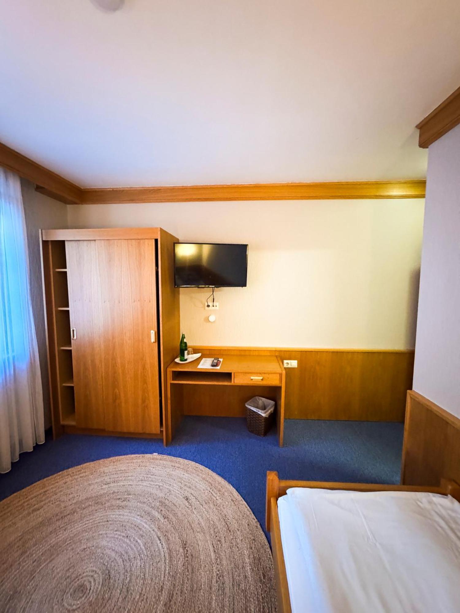 Hotel Guelser Weinstube Koblencja Zewnętrze zdjęcie