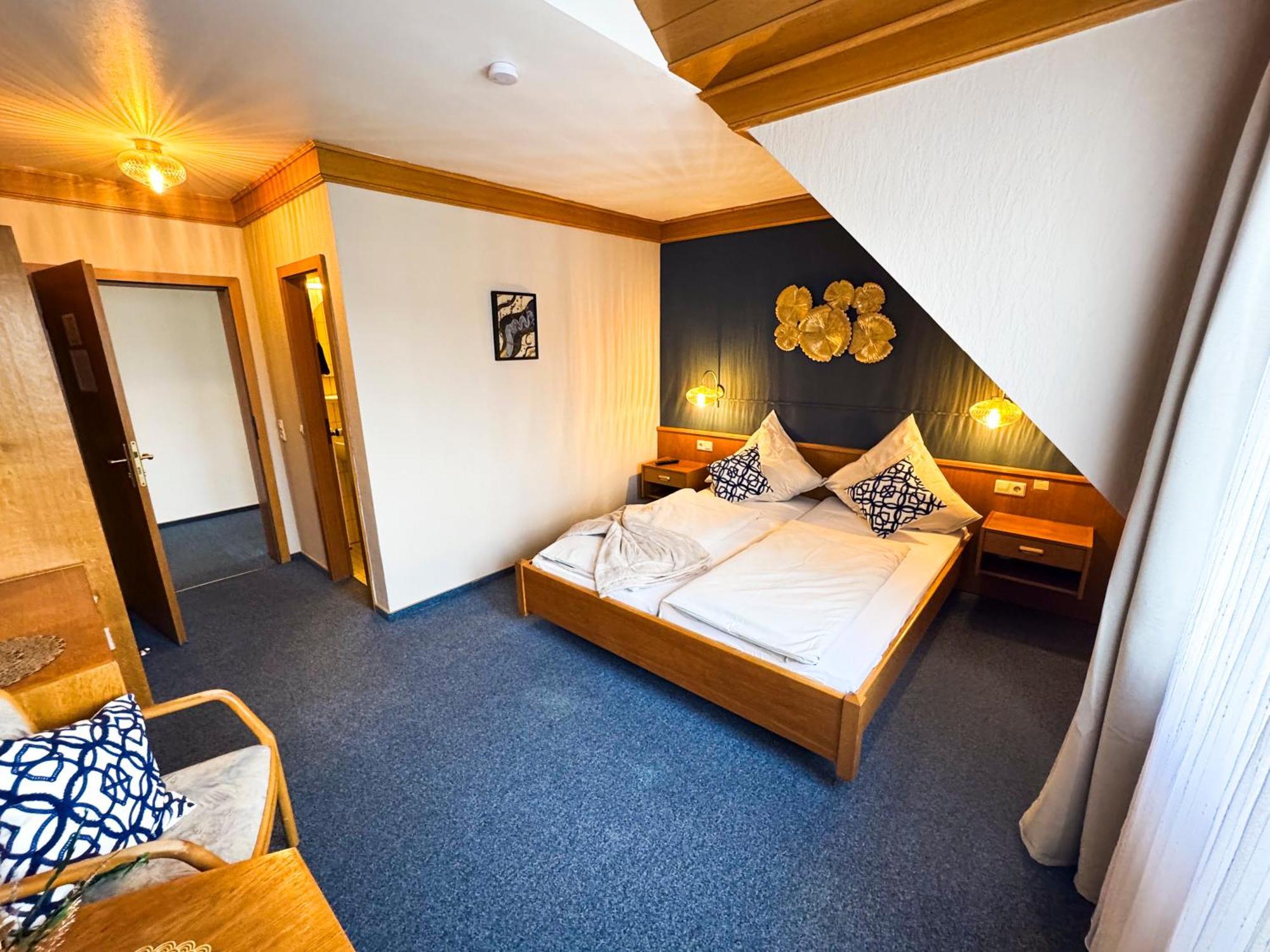 Hotel Guelser Weinstube Koblencja Zewnętrze zdjęcie