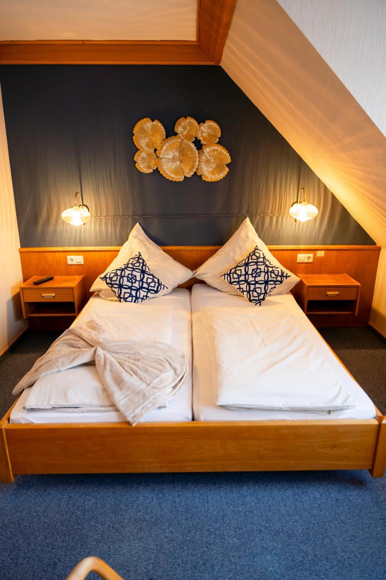 Hotel Guelser Weinstube Koblencja Zewnętrze zdjęcie