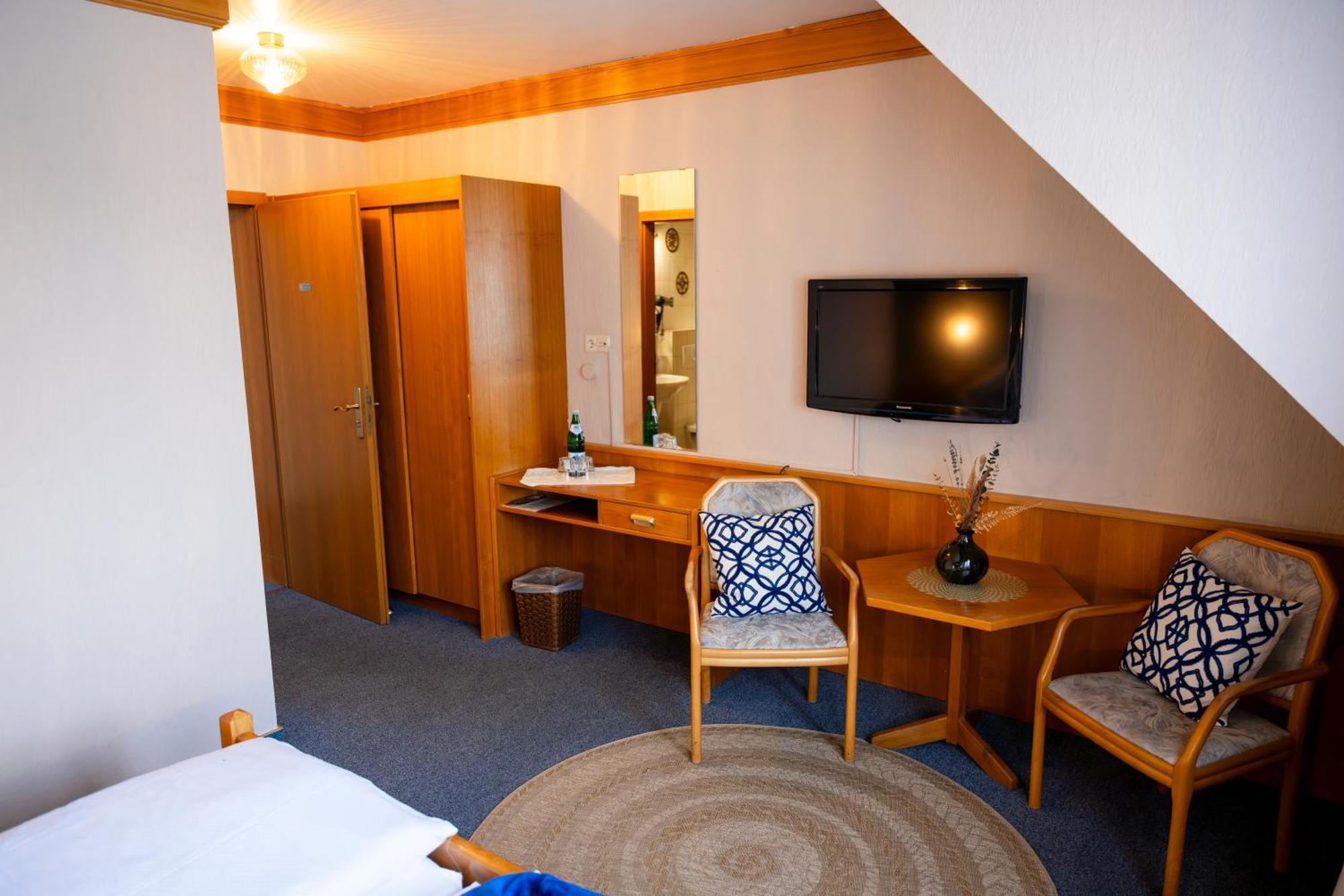 Hotel Guelser Weinstube Koblencja Zewnętrze zdjęcie