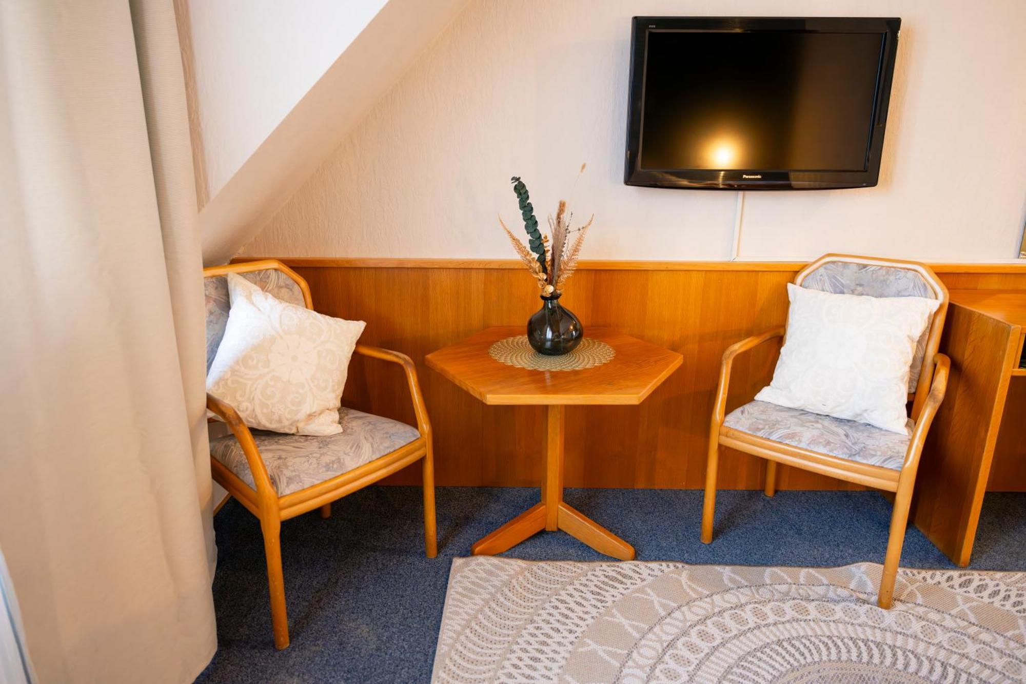 Hotel Guelser Weinstube Koblencja Zewnętrze zdjęcie